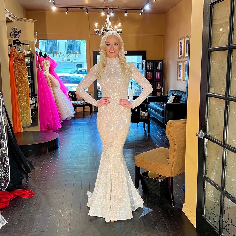 Custom Juan Carlos Pineda Pageant Gown Size 4 - image 1